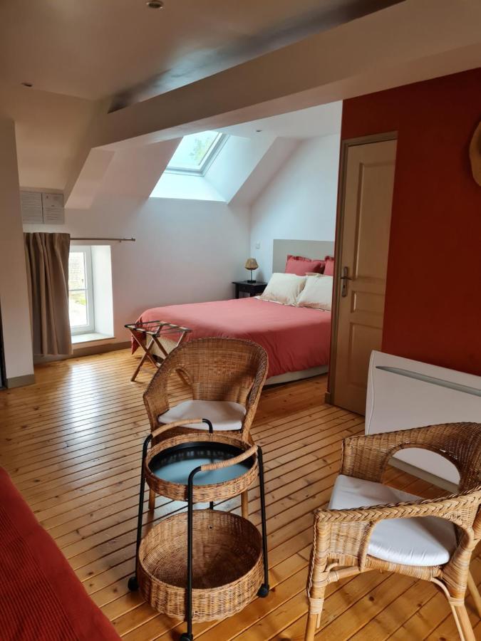 Bed and Breakfast Domaine De La Cour Vautier Mandeville-en-Bessin Exterior foto