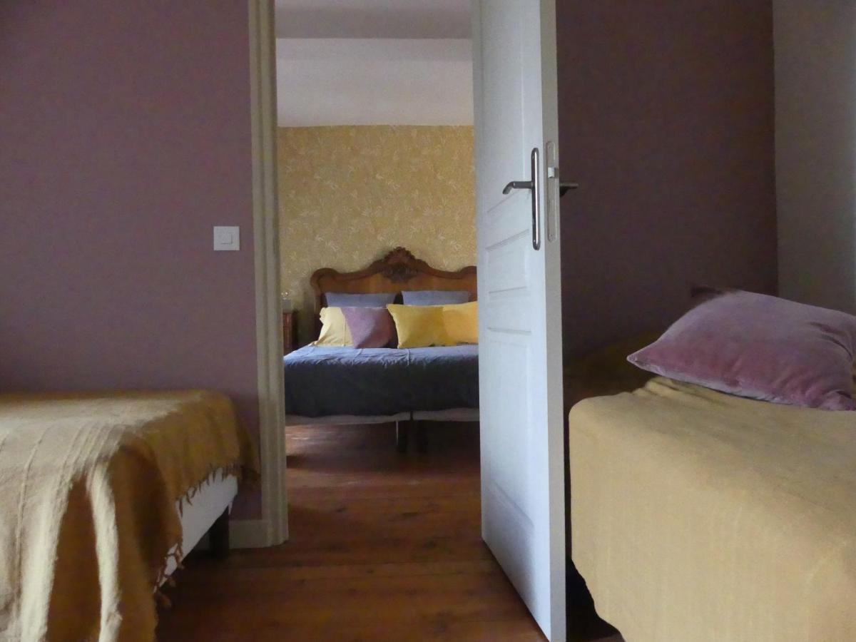 Bed and Breakfast Domaine De La Cour Vautier Mandeville-en-Bessin Exterior foto
