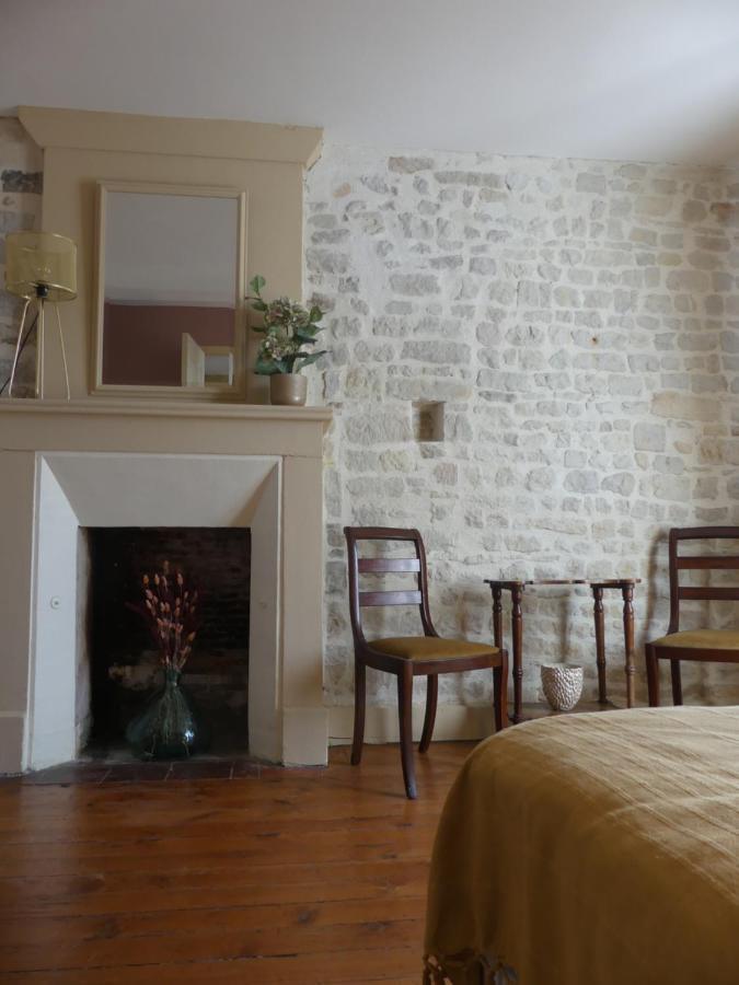 Bed and Breakfast Domaine De La Cour Vautier Mandeville-en-Bessin Exterior foto