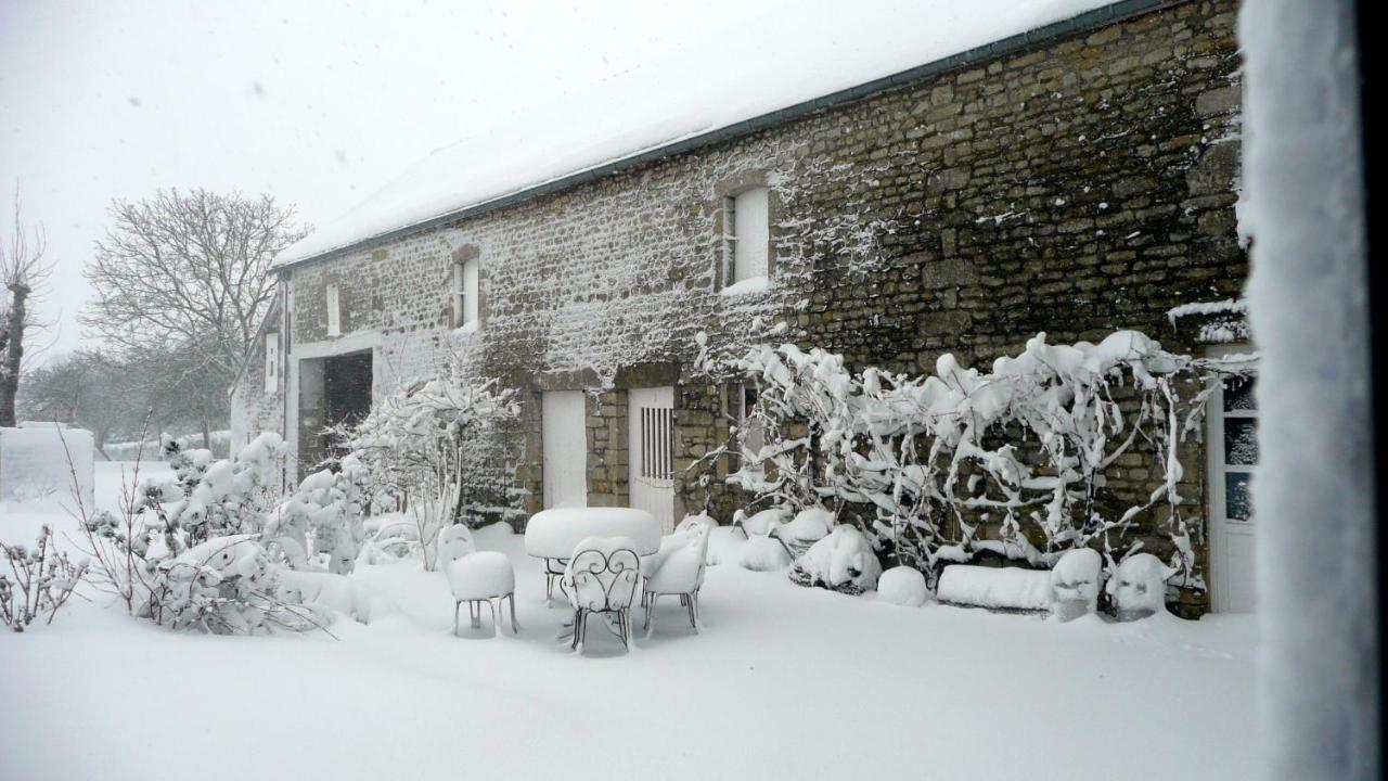 Bed and Breakfast Domaine De La Cour Vautier Mandeville-en-Bessin Exterior foto
